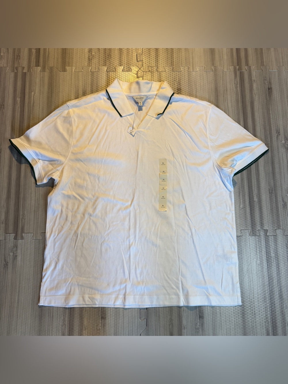 NWT Banana Republic Men's White Standard-Fit Luxe Touch Polo Shirt